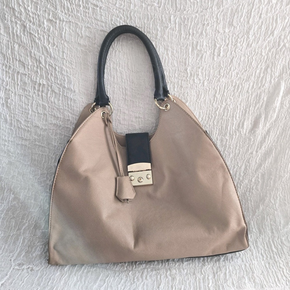 CARLOS SANTANA Luna Tote Shoulder Bag Large Purse Nude‎ Black